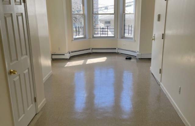 216 Woodworth - 216 Woodworth Avenue, Yonkers, NY 10701