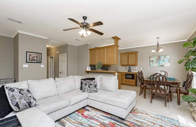 838 Meadow Bend Dr photos photos