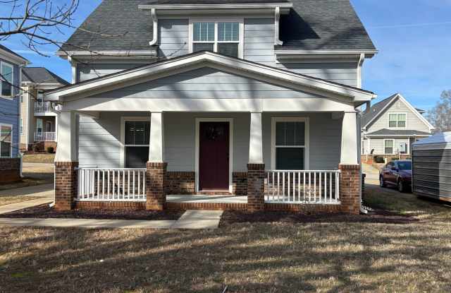 Beautiful Three Bedroom, Two Bathroom Single Family Home in Anderson, SC - 1003 Freedom Ridge, Anderson, SC 29624