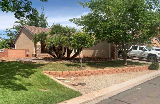 Cozy Ivins Home! photos photos