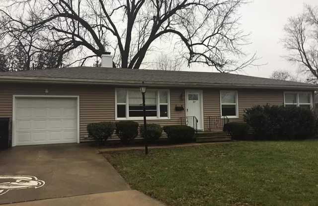 Charming 3-Bedroom Home with Spacious Layout in Normal, IL - 107 West Cypress Street, Normal, IL 61761