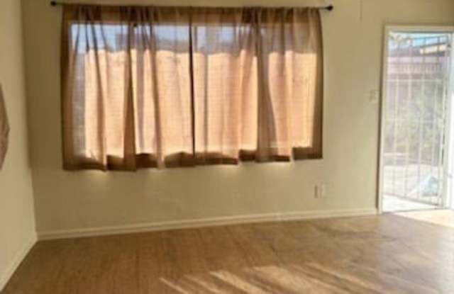 1318 Rexford Place photos photos