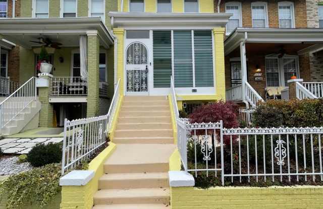Charming 1928 Row Home for Rent with Modern Amenities — 2 Bedroom 2 Full Bath w/ 2 Half Baths, 2 Kitchens, located in Kingman Park, Near DC Armory  Eastern Market photos photos