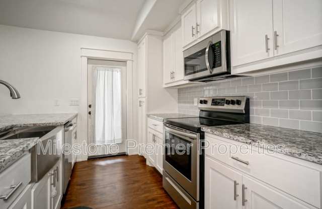 423 West Walker Street photos photos