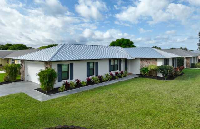 18302 SE Eagle Lane photos photos