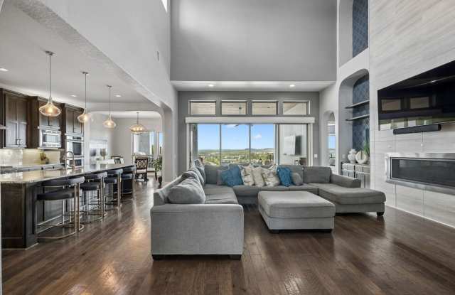 6743 Bella Colina Gallery 3