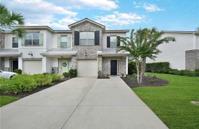 510 Mariners Circle Gallery 2