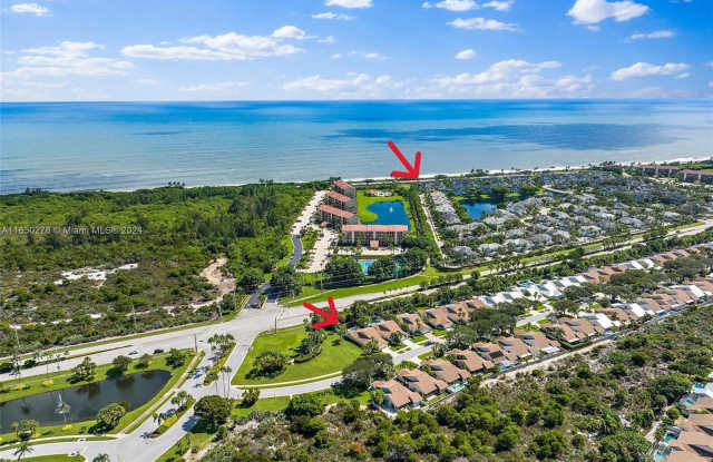 101 Sand Pine Dr - 101 Sand Pine Drive, Jupiter, FL 33477