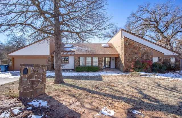 1900 Marked Tree Circle Gallery 1