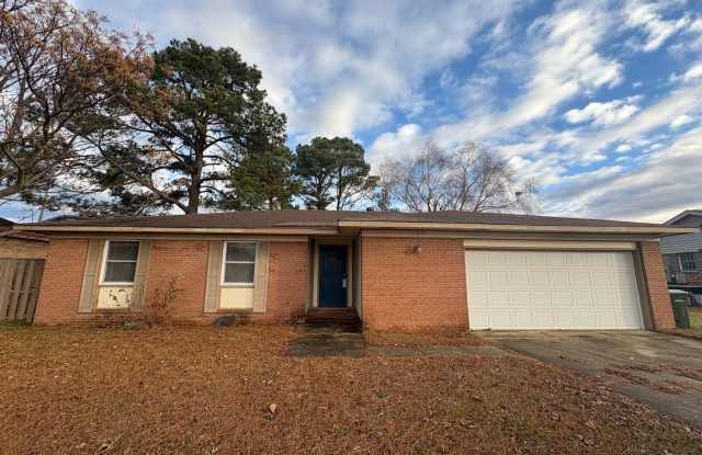 Coming Soon! 3 Bedroom 2 Bathroom- No Pets photos photos