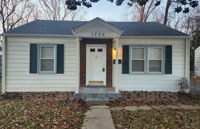 1726 Sonne Ave photos photos