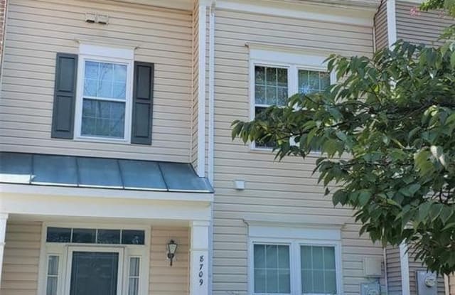8709 SPRING BROOK WAY - 8709 Spring Brook Way, Odenton, MD 21113