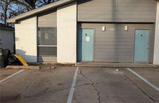 4123 Old Hearne Road photos photos