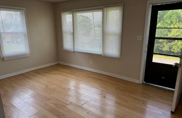 1527 Gilmer Avenue Northwest Gallery 2