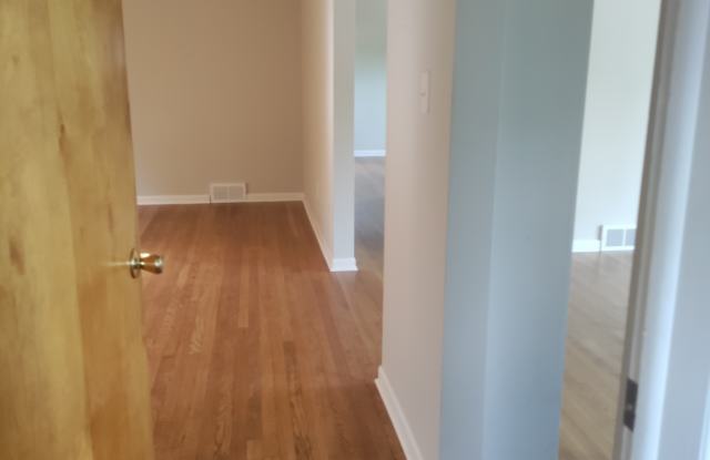 460 Alter Rd photos photos