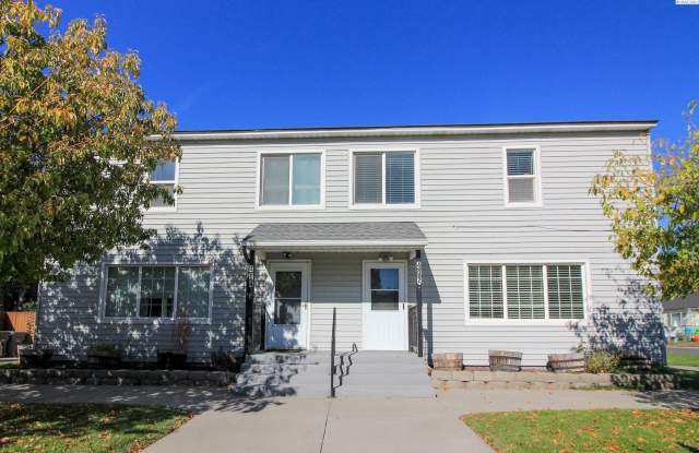 402 Benham Street - 402 Benham Street, Richland, WA 99352 402 Benham Street - 402 Benham Street, Richland, WA 99352