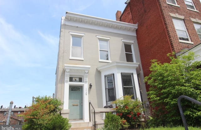 1439 R ST NW - 1439 R Street Northwest, Washington, DC 20009