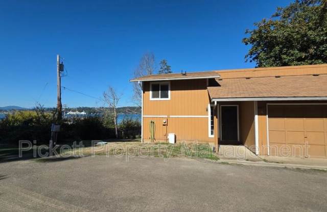 4617 Beach Dr E Gallery 2