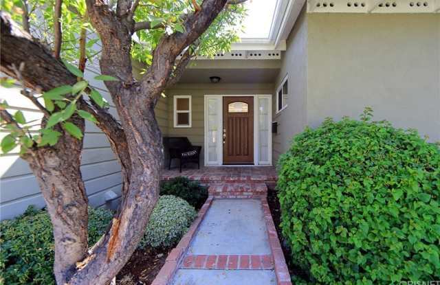 5932 Babbitt Avenue Gallery 2