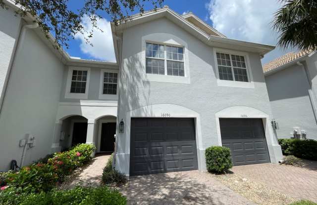 ANNUAL RENTAL - 2 BED/ 2.5 BATH TOWNHOUSE WITH 1 CAR GARAGE AT MILANO photos photos
