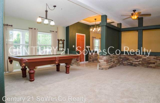 1199 Glenwood Street Gallery 3