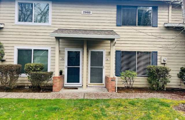 Wonderful Wilsonville Townhouse photos photos