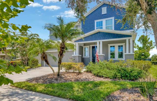 Waterfront Living in Waterset – 5BR Beauty with Scenic Views! Gallery 3