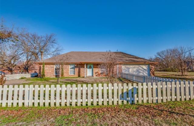 106 E Gantt Street - 106 East Gantt Street, Princeton, TX 75407 106 E Gantt Street - 106 East Gantt Street, Princeton, TX 75407