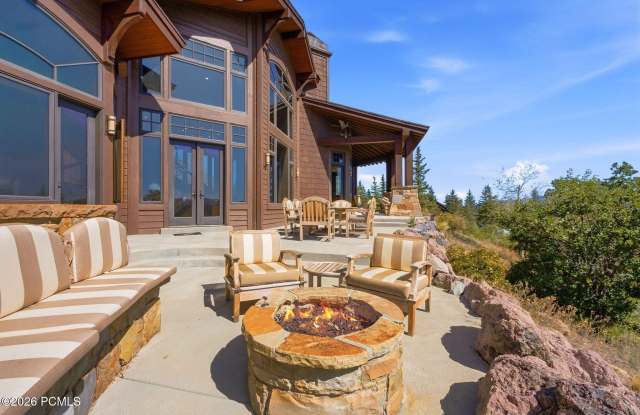 8425 N Sunrise Loop Gallery 4