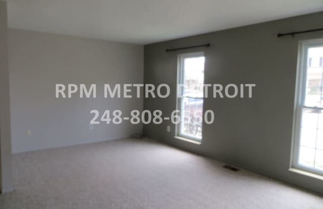 37375 Charter Oaks Blvd. Gallery 3