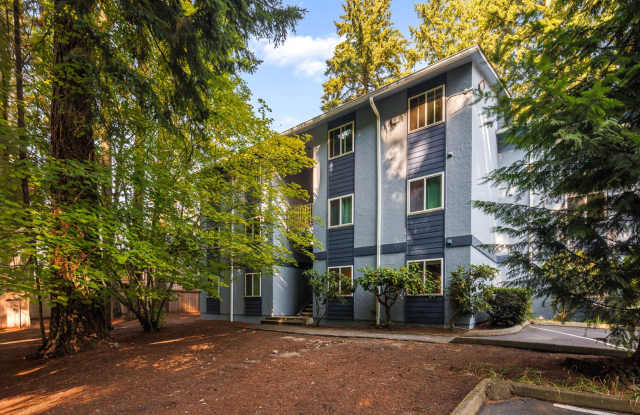 Move-In Ready 2BR Condo in Prime Finn Hill Location Gallery 1