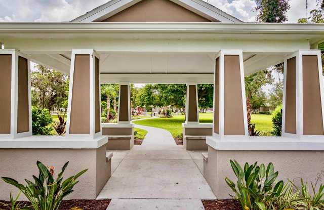 River Trace Apartments and Homes - Affordable Housing Gallery 4