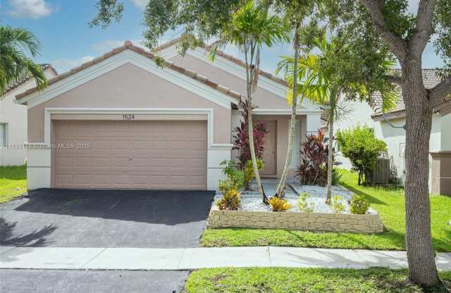 1524 Canary Island Dr photos photos
