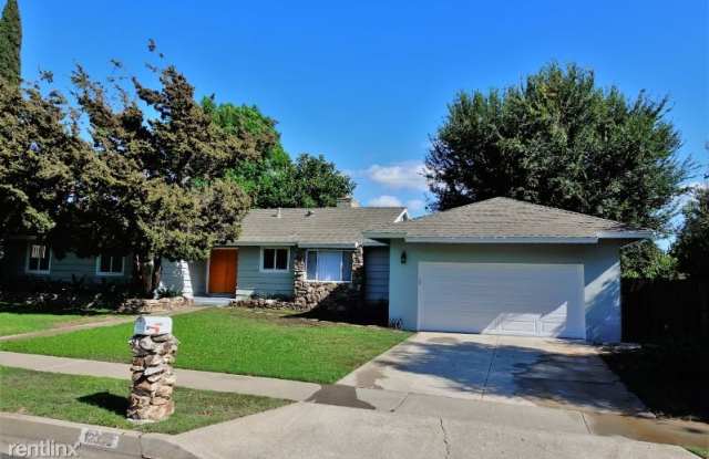 12332 Browning Ave - 12332 Browning Avenue, North Tustin, CA 92705