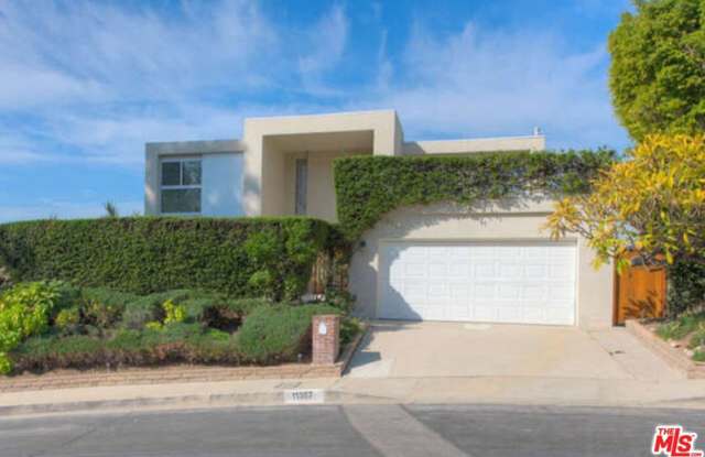 11357 Dona Lisa Dr - 11357 Dona Lisa Drive, Los Angeles, CA 91604