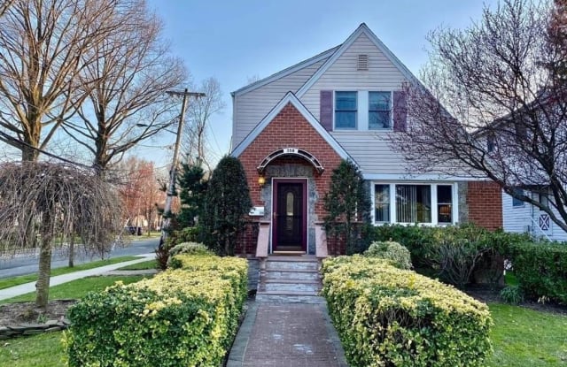 358 Tulip Avenue - 358 Tulip Avenue, Floral Park, NY 11001