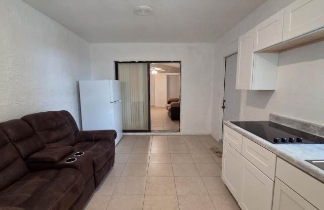 2249 SE Melaleuca Boulevard unit: B photos photos