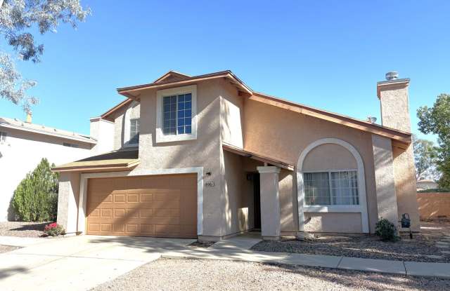 Eastside 4-bedroom 2.5-bathroom home with community pool photos photos