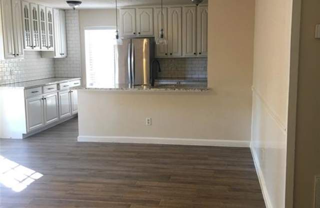 13531 Fernhill Drive Gallery 4