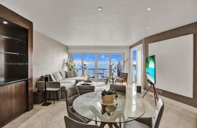 2451 Brickell Avenue Gallery 4