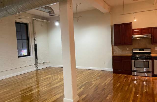 41 Central Avenue Gallery 3