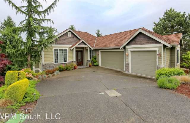 4515 Country Club Dr NE - 4515 Country Club Drive Northeast, Tacoma, WA 98422