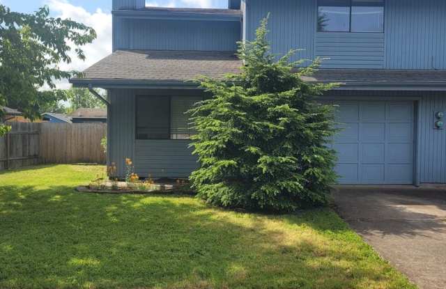 3BD, 1.5 BA Duplex located in the Danebo Pictures Coming SOON! photos photos