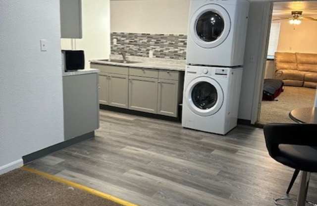 Century 21 Gold Rush - Duplex Home - Located in North Pole photos photos