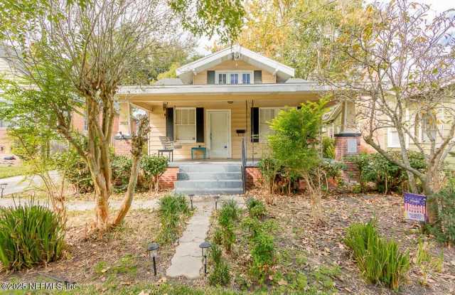 2923 DOWNING Street - 2923 Downing Street, Jacksonville, FL 32205