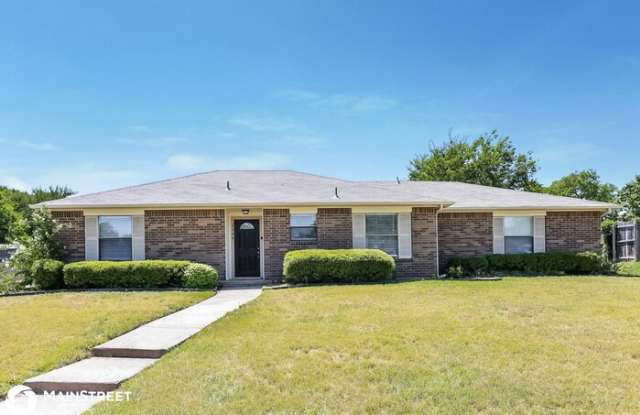 1134 Spruce Wood Circle - 1134 Spruce Wood Circle, DeSoto, TX 75115