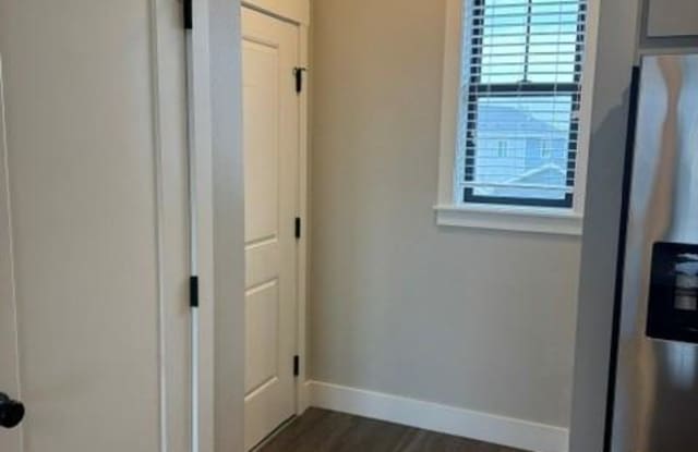 1568 River Edge Rd Gallery 3