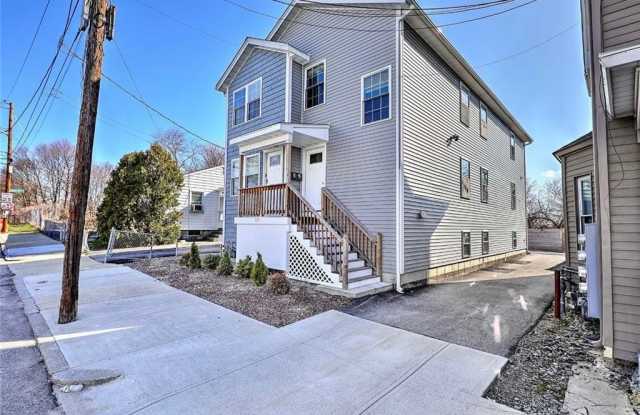 119 Bowdoin Street photos photos