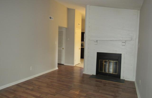 111 Twinwood Court Gallery 3