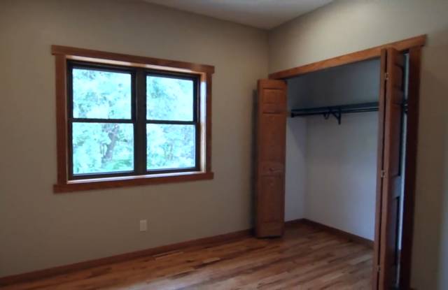 308 9th Avenue - 1 Gallery 3